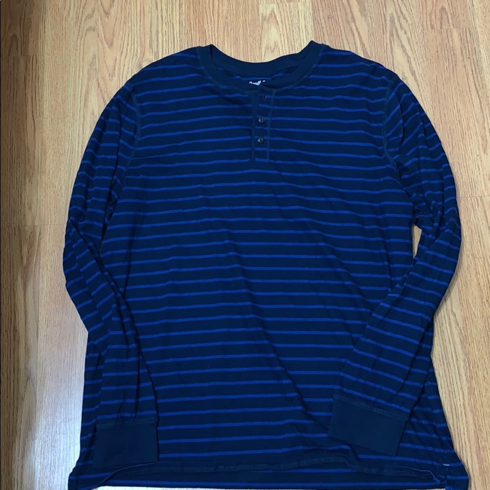 Goodfellow & Co half button long sleeve shirt